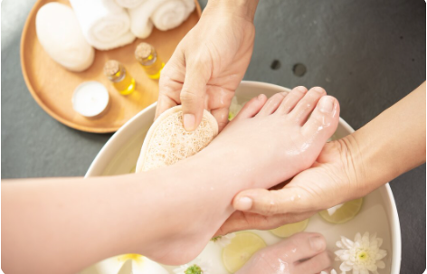 Tips Perawatan Hand & Foot Spa