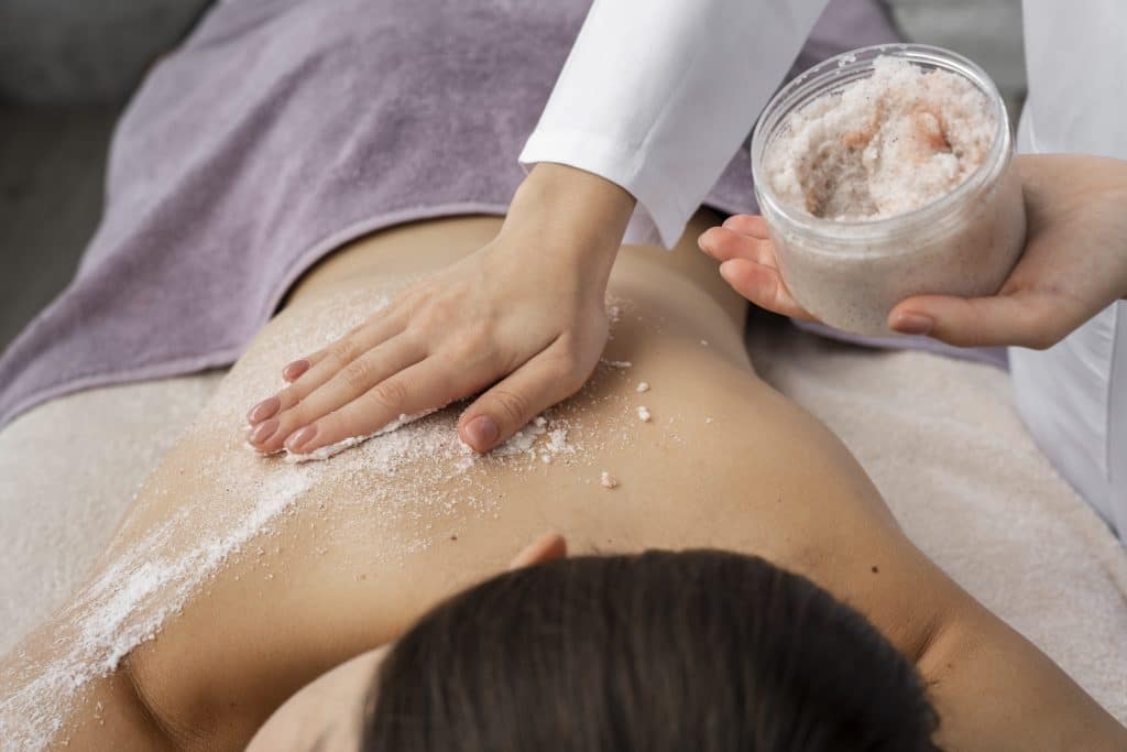 Kapan Tubuh Lebih Butuh Body Treatment daripada Massage Biasa?