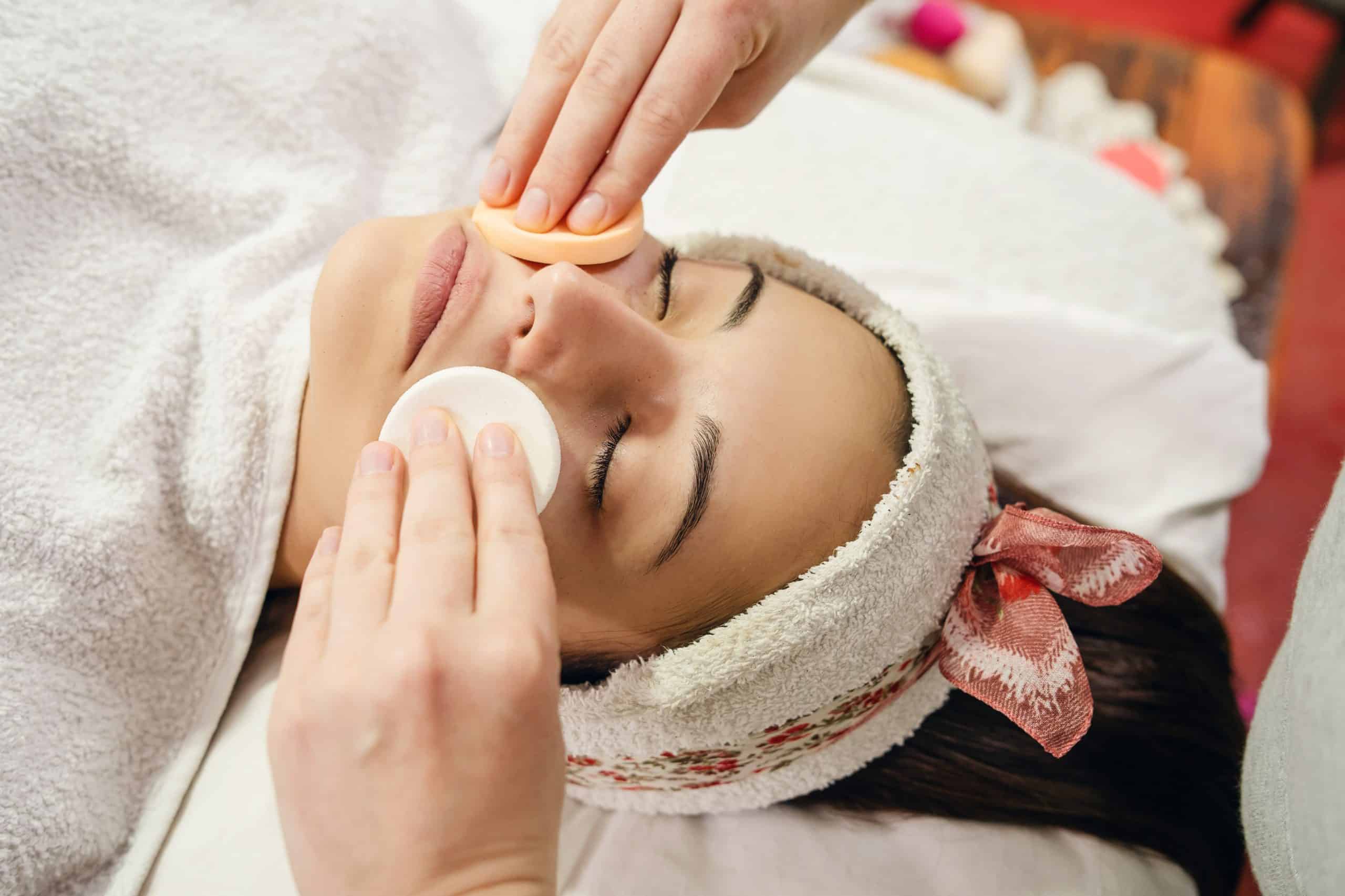 facial spa untuk kulit kusam