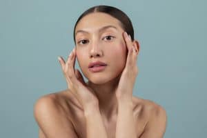 Kenali 8 Tanda Kulit Wajah Membutuhkan Facial Treatment