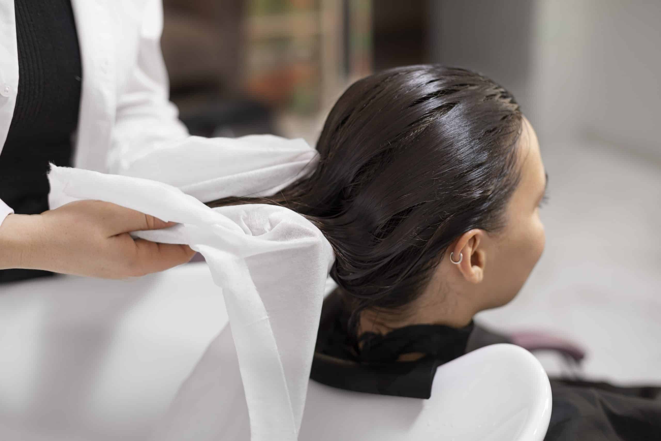 Berapa Kali Hair Treatment Dilakukan dalam Sebulan?